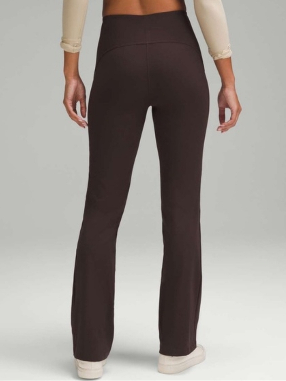 Lululemon Smooth Fit Pull-On High-Rise Pant In Espresso Size 2 NWT - Picture 2 of 7